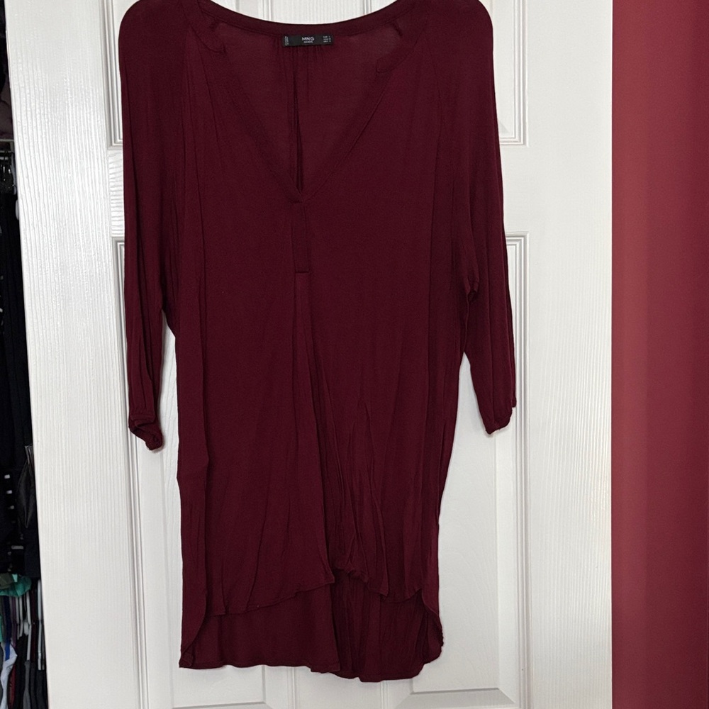 MNG basics Burgundy Women's Tunic v neck size large